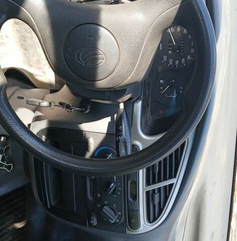 ЗАЗ Сенс 2010 в Никополе на Automoto.ua Серый ЗАЗ Сенс, объемом двигателя 1.3 л и пробегом 99 тыс. км за 1236 $, фото 5 на Automoto.ua