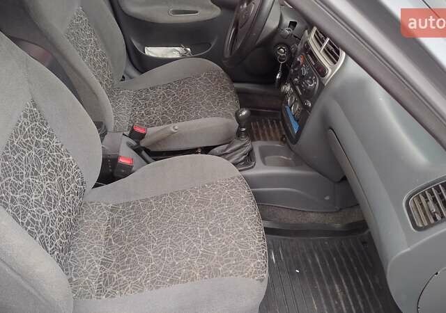 Серый ЗАЗ Сенс, объемом двигателя 1.3 л и пробегом 106 тыс. км за 2350 $, фото 19 на Automoto.ua
