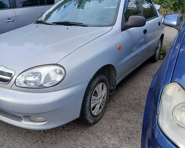 Сірий ЗАЗ Sens, об'ємом двигуна 1.3 л та пробігом 87 тис. км за 1150 $, фото 5 на Automoto.ua