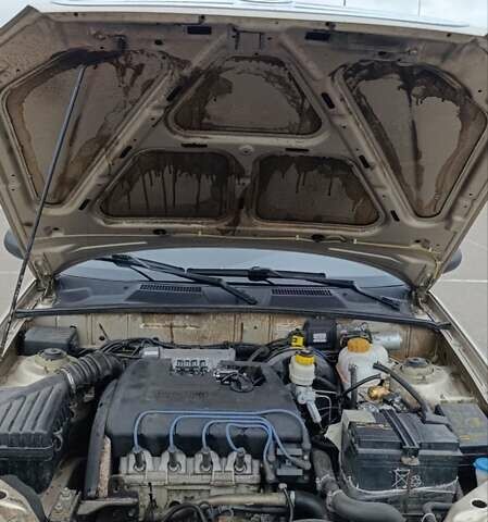 Сірий ЗАЗ Sens, об'ємом двигуна 1.3 л та пробігом 52 тис. км за 4000 $, фото 38 на Automoto.ua