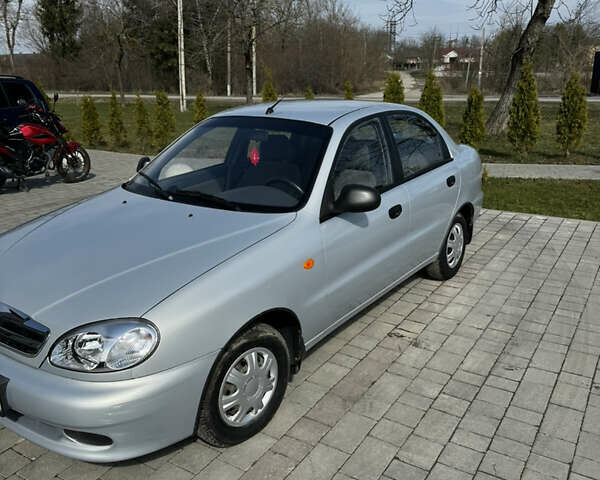 Сірий ЗАЗ Sens, об'ємом двигуна 1.3 л та пробігом 29 тис. км за 3899 $, фото 11 на Automoto.ua