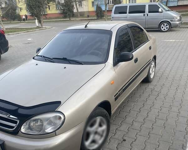 Сірий ЗАЗ Sens, об'ємом двигуна 1.3 л та пробігом 155 тис. км за 2200 $, фото 1 на Automoto.ua