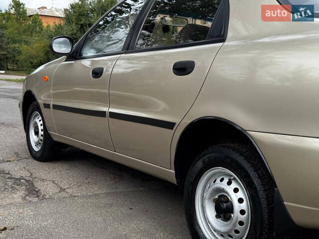 Сірий ЗАЗ Sens, об'ємом двигуна 1.3 л та пробігом 158 тис. км за 2100 $, фото 9 на Automoto.ua