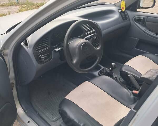 Сірий ЗАЗ Sens, об'ємом двигуна 1.3 л та пробігом 260 тис. км за 1600 $, фото 3 на Automoto.ua