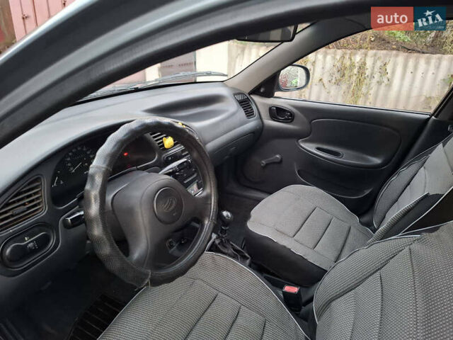 Сірий ЗАЗ Sens, об'ємом двигуна 1.3 л та пробігом 104 тис. км за 2000 $, фото 7 на Automoto.ua