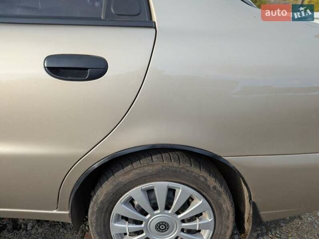 ЗАЗ Сенс 2011 в Голованевске на Automoto.ua Серый ЗАЗ Сенс, объемом двигателя 1.3 л и пробегом 116 тыс. км за 2900 $, фото 1 на Automoto.ua