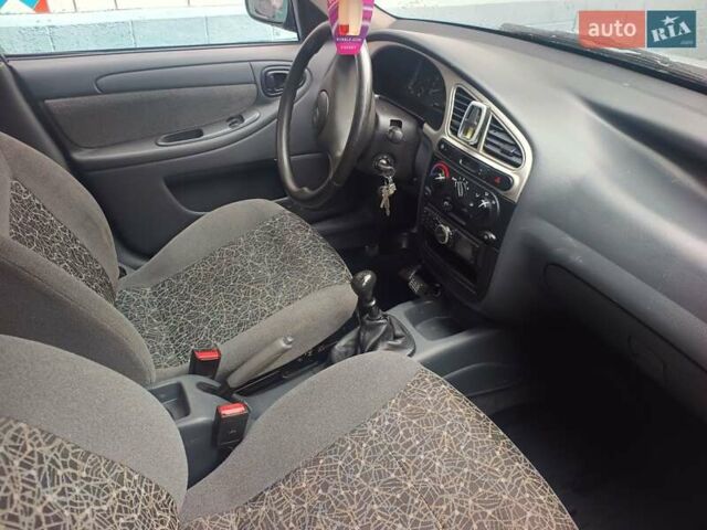 Сірий ЗАЗ Sens, об'ємом двигуна 1.3 л та пробігом 81 тис. км за 2600 $, фото 6 на Automoto.ua