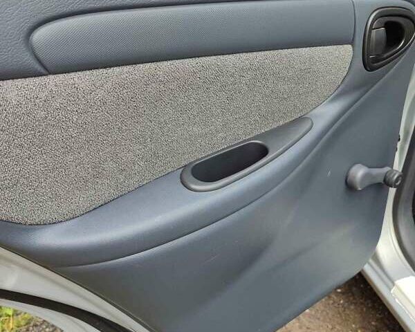 Серый ЗАЗ Сенс, объемом двигателя 1.3 л и пробегом 70 тыс. км за 3300 $, фото 29 на Automoto.ua