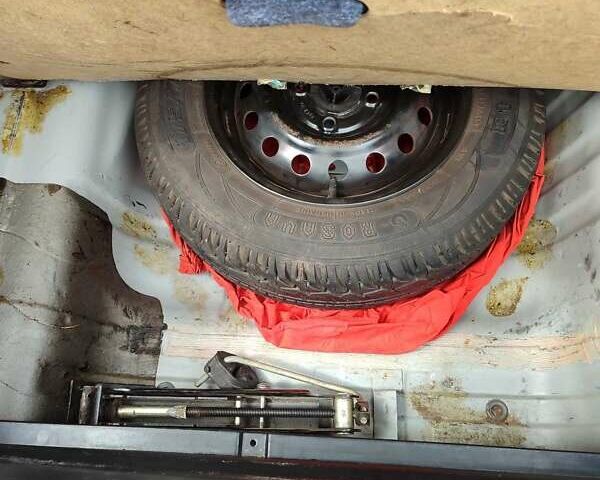 Серый ЗАЗ Сенс, объемом двигателя 1.3 л и пробегом 70 тыс. км за 3300 $, фото 35 на Automoto.ua