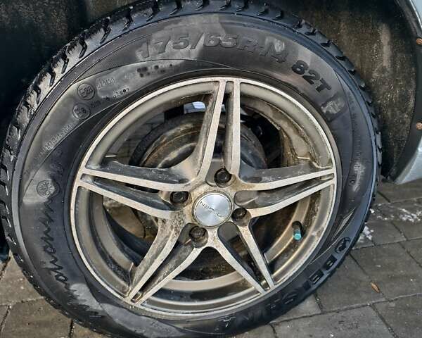 Серый ЗАЗ Сенс, объемом двигателя 1.3 л и пробегом 48 тыс. км за 3900 $, фото 2 на Automoto.ua