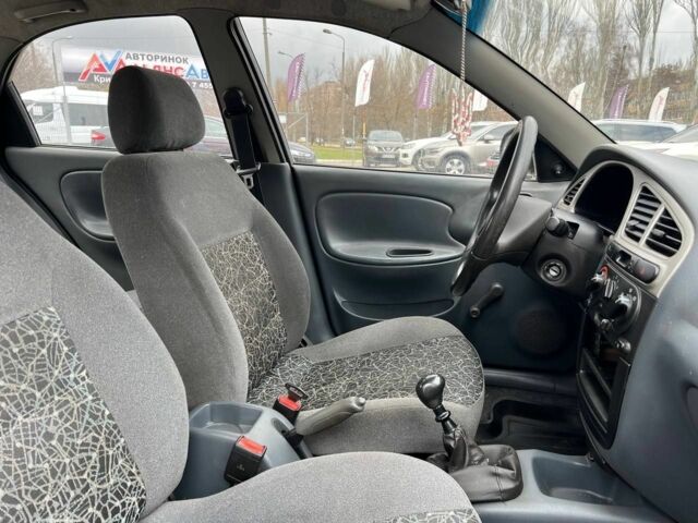 Сірий ЗАЗ Sens, об'ємом двигуна 1.3 л та пробігом 85 тис. км за 3100 $, фото 14 на Automoto.ua