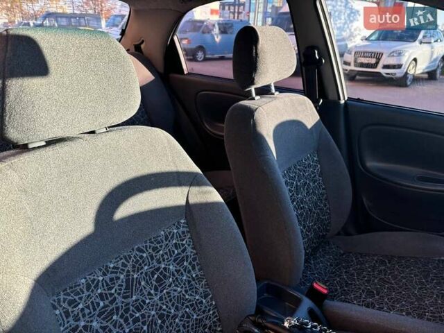 Сірий ЗАЗ Sens, об'ємом двигуна 1.3 л та пробігом 113 тис. км за 2500 $, фото 17 на Automoto.ua