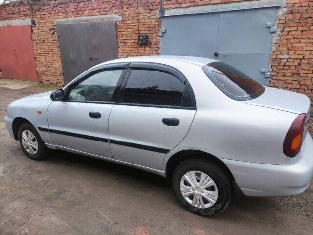 Сірий ЗАЗ Sens, об'ємом двигуна 1.3 л та пробігом 244 тис. км за 1700 $, фото 9 на Automoto.ua