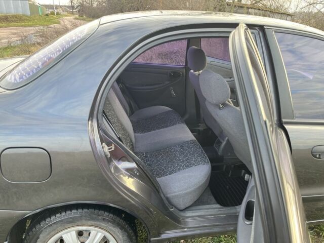 Сірий ЗАЗ Sens, об'ємом двигуна 1.3 л та пробігом 215 тис. км за 2300 $, фото 6 на Automoto.ua