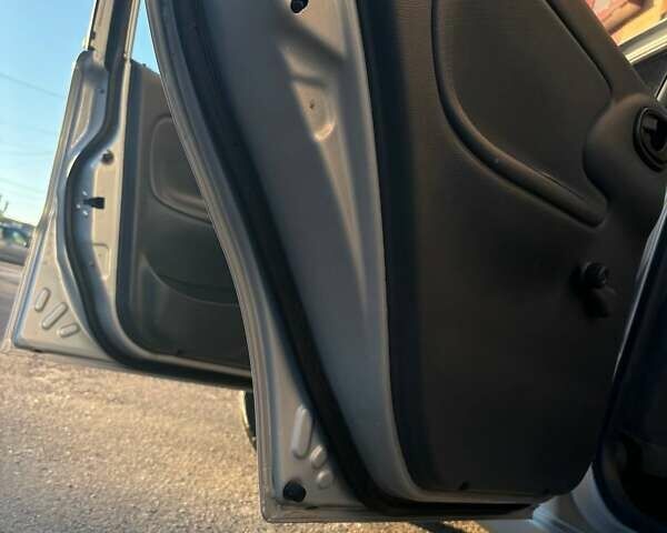 Сірий ЗАЗ Sens, об'ємом двигуна 1.3 л та пробігом 113 тис. км за 2500 $, фото 5 на Automoto.ua