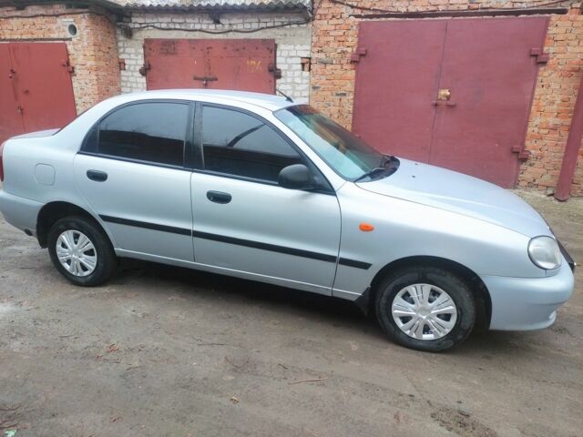 Сірий ЗАЗ Sens, об'ємом двигуна 1.3 л та пробігом 244 тис. км за 1700 $, фото 5 на Automoto.ua