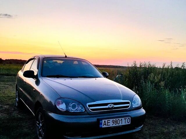 Серый ЗАЗ Сенс, объемом двигателя 1.3 л и пробегом 166 тыс. км за 2700 $, фото 2 на Automoto.ua