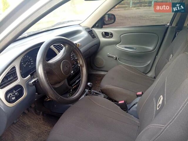Сірий ЗАЗ Sens, об'ємом двигуна 1.3 л та пробігом 190 тис. км за 1300 $, фото 5 на Automoto.ua