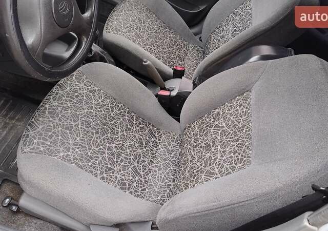 Серый ЗАЗ Сенс, объемом двигателя 1.3 л и пробегом 106 тыс. км за 2350 $, фото 13 на Automoto.ua