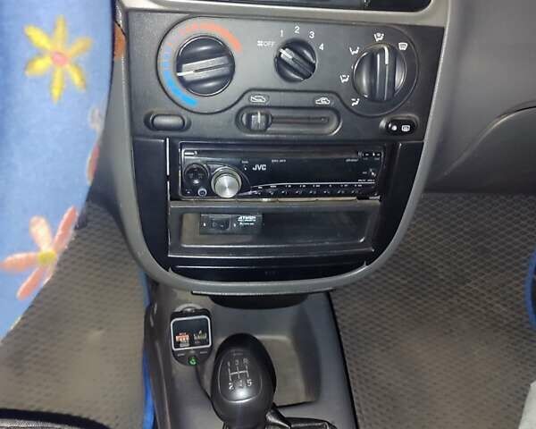 ЗАЗ Sens 2011 у Кривому Розі на Automoto.ua Сірий ЗАЗ Sens, об'ємом двигуна 1.3 л та пробігом 199 тис. км за 1500 $, фото 6 на Automoto.ua