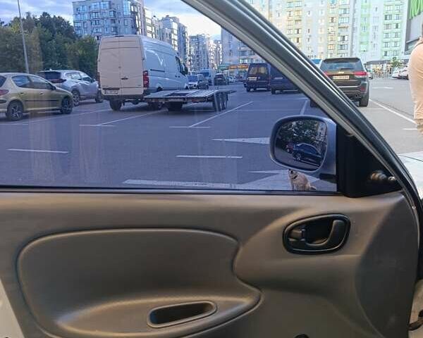 Сірий ЗАЗ Sens, об'ємом двигуна 1.3 л та пробігом 98 тис. км за 3100 $, фото 9 на Automoto.ua