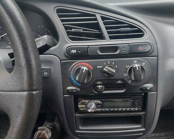 Серый ЗАЗ Сенс, объемом двигателя 1.3 л и пробегом 130 тыс. км за 3000 $, фото 9 на Automoto.ua