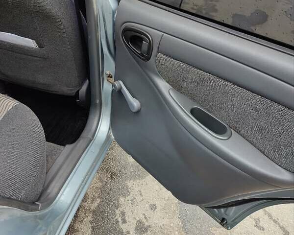 Сірий ЗАЗ Sens, об'ємом двигуна 1.3 л та пробігом 106 тис. км за 2900 $, фото 6 на Automoto.ua