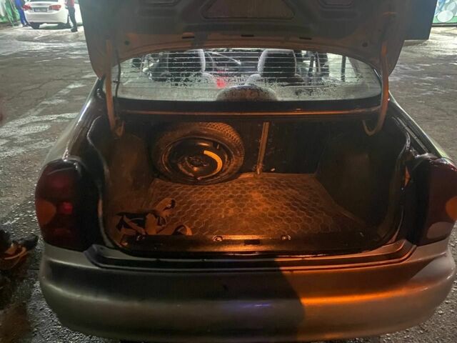 Сірий ЗАЗ Sens, об'ємом двигуна 1.3 л та пробігом 270 тис. км за 1800 $, фото 4 на Automoto.ua