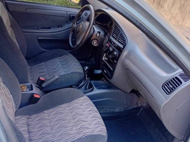 Сірий ЗАЗ Sens, об'ємом двигуна 1.3 л та пробігом 65 тис. км за 3100 $, фото 2 на Automoto.ua