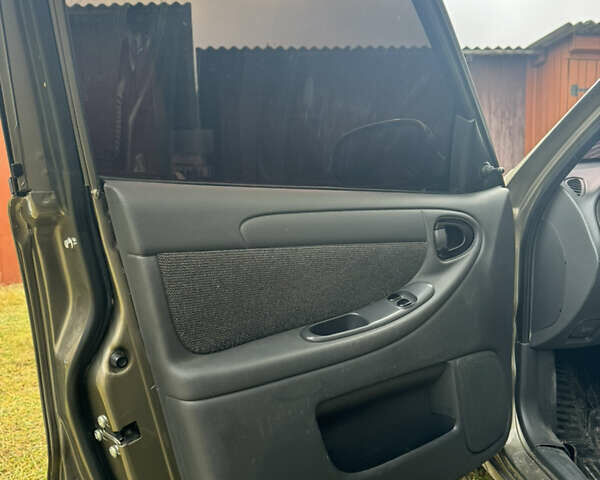 Серый ЗАЗ Сенс, объемом двигателя 1.3 л и пробегом 50 тыс. км за 700 $, фото 11 на Automoto.ua