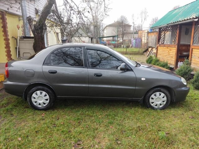 Сірий ЗАЗ Sens, об'ємом двигуна 1.3 л та пробігом 135 тис. км за 2550 $, фото 3 на Automoto.ua