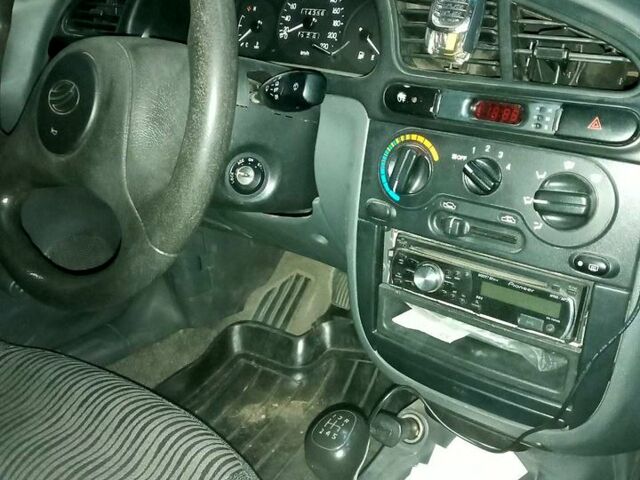 Серый ЗАЗ Сенс, объемом двигателя 1.3 л и пробегом 145 тыс. км за 2300 $, фото 8 на Automoto.ua