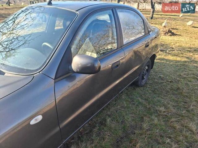 Серый ЗАЗ Сенс, объемом двигателя 1.3 л и пробегом 118 тыс. км за 2200 $, фото 4 на Automoto.ua