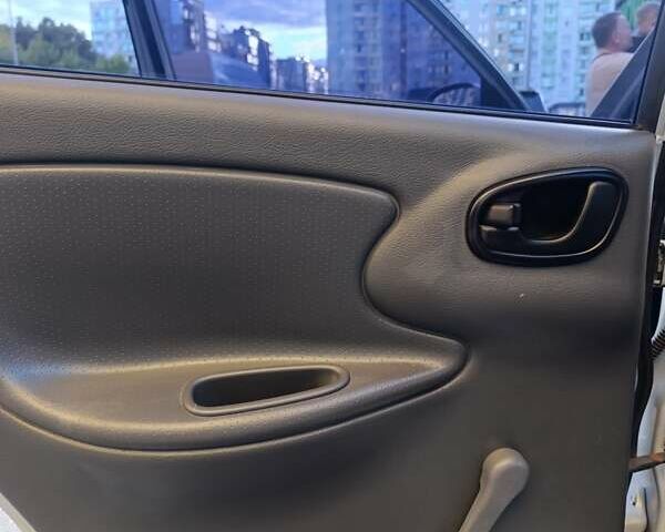Сірий ЗАЗ Sens, об'ємом двигуна 1.3 л та пробігом 98 тис. км за 3100 $, фото 10 на Automoto.ua
