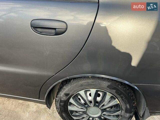 Серый ЗАЗ Сенс, объемом двигателя 1.3 л и пробегом 104 тыс. км за 3000 $, фото 11 на Automoto.ua