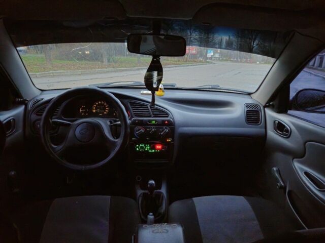 Сірий ЗАЗ Sens, об'ємом двигуна 1.3 л та пробігом 136 тис. км за 1500 $, фото 8 на Automoto.ua