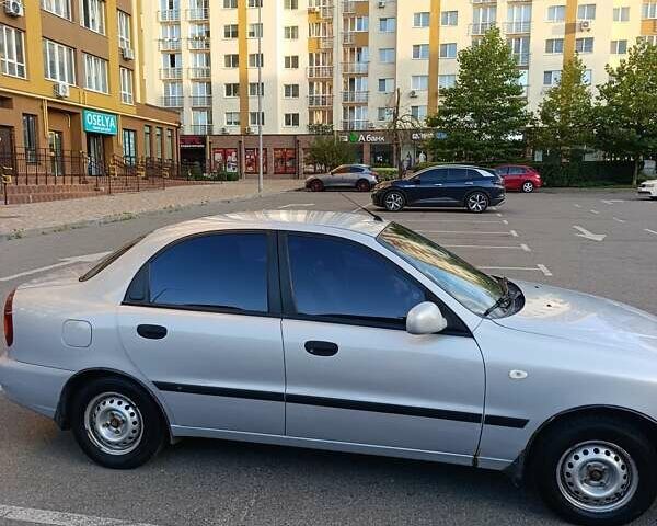 Сірий ЗАЗ Sens, об'ємом двигуна 1.3 л та пробігом 98 тис. км за 3100 $, фото 2 на Automoto.ua