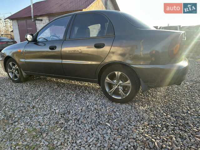 Сірий ЗАЗ Sens, об'ємом двигуна 1.3 л та пробігом 195 тис. км за 2500 $, фото 1 на Automoto.ua