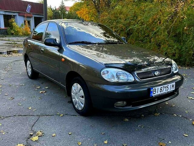 Серый ЗАЗ Сенс, объемом двигателя 1.3 л и пробегом 73 тыс. км за 3300 $, фото 4 на Automoto.ua