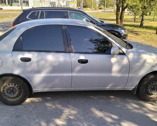 Сірий ЗАЗ Sens, об'ємом двигуна 1.3 л та пробігом 75 тис. км за 4000 $, фото 1 на Automoto.ua