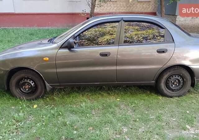 Сірий ЗАЗ Sens, об'ємом двигуна 1.3 л та пробігом 109 тис. км за 2600 $, фото 7 на Automoto.ua