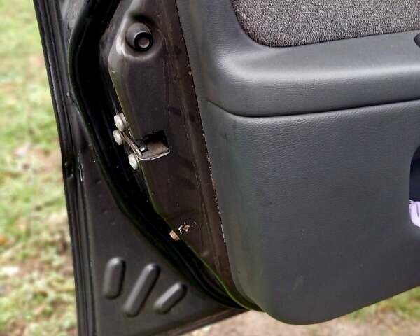 Сірий ЗАЗ Sens, об'ємом двигуна 1.3 л та пробігом 148 тис. км за 2500 $, фото 7 на Automoto.ua