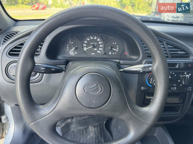 Сірий ЗАЗ Sens, об'ємом двигуна 1.3 л та пробігом 126 тис. км за 2900 $, фото 5 на Automoto.ua