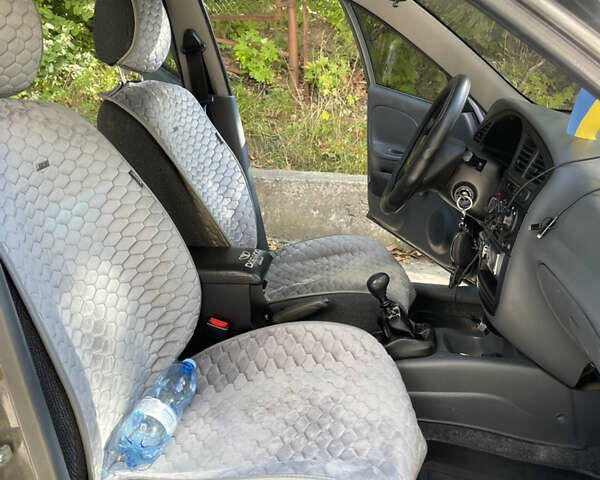 Сірий ЗАЗ Sens, об'ємом двигуна 1.3 л та пробігом 69 тис. км за 2900 $, фото 22 на Automoto.ua