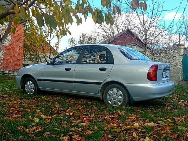 Сірий ЗАЗ Sens, об'ємом двигуна 1.3 л та пробігом 33 тис. км за 3200 $, фото 2 на Automoto.ua