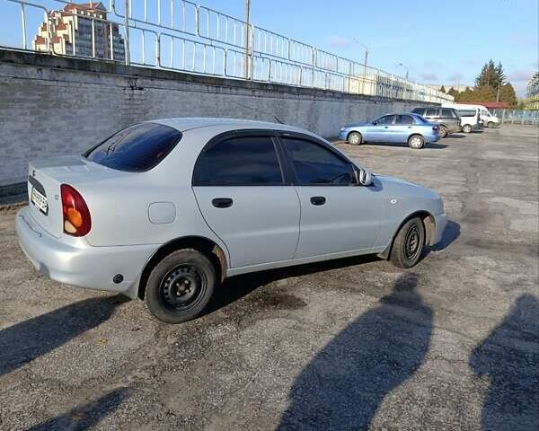 Сірий ЗАЗ Sens, об'ємом двигуна 1.3 л та пробігом 87 тис. км за 2800 $, фото 8 на Automoto.ua