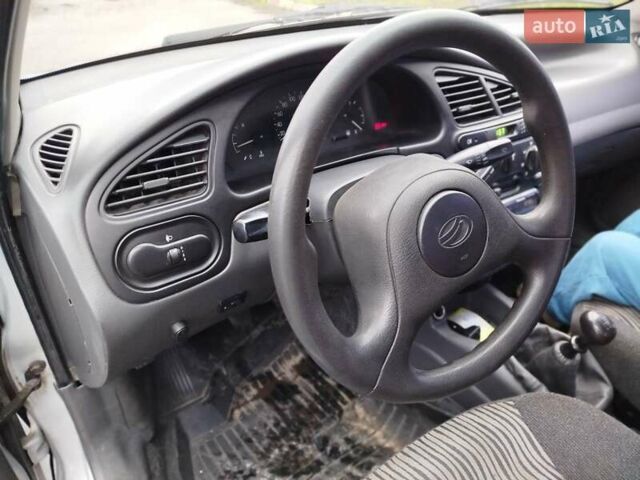 Серый ЗАЗ Сенс, объемом двигателя 1.3 л и пробегом 190 тыс. км за 2000 $, фото 10 на Automoto.ua