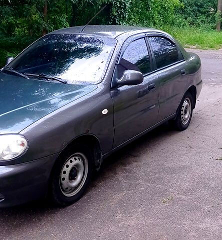 Серый ЗАЗ Сенс, объемом двигателя 1.3 л и пробегом 137 тыс. км за 2500 $, фото 2 на Automoto.ua