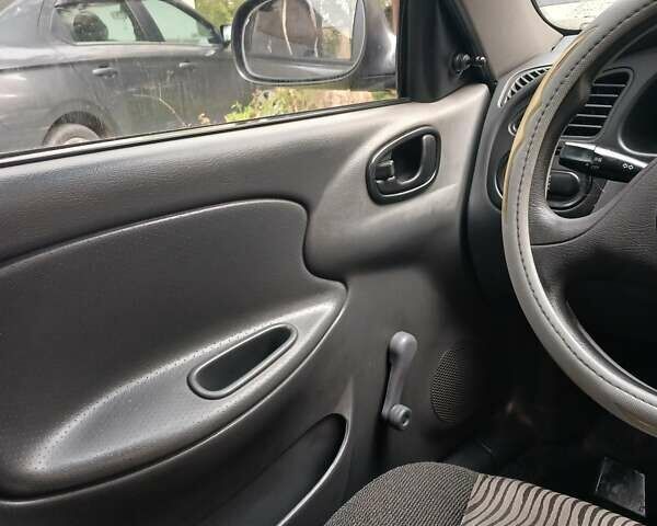 ЗАЗ Сенс 2013 в Львове на Automoto.ua Серый ЗАЗ Сенс, объемом двигателя 1.39 л и пробегом 120 тыс. км за 2400 $, фото 2 на Automoto.ua
