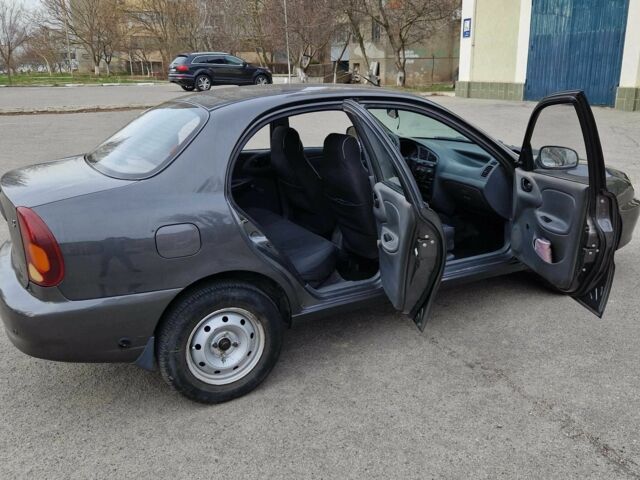 Сірий ЗАЗ Sens, об'ємом двигуна 1.3 л та пробігом 160 тис. км за 1800 $, фото 8 на Automoto.ua